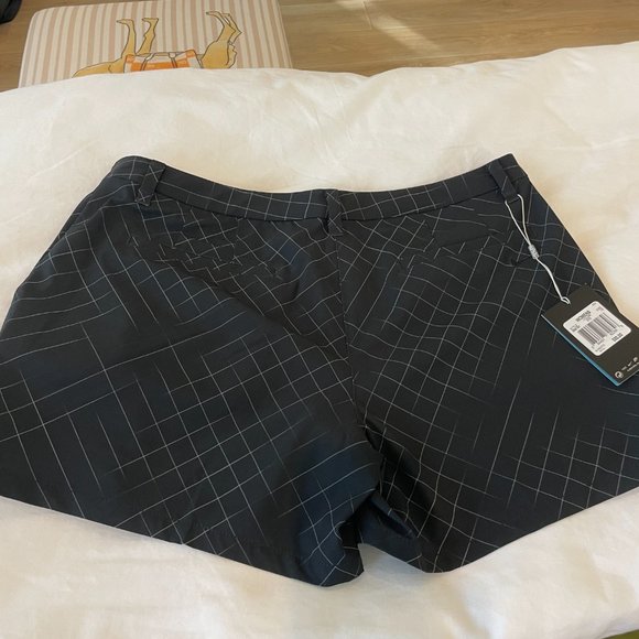 NWT - Black Nike Dri Fit Golf Shorts - Picture 1 of 6